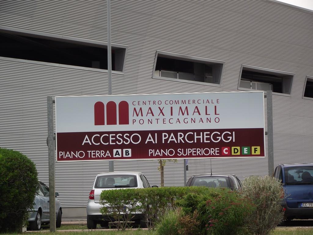 Casa Vacanze Dei Navigatori On The Sea Pontecagnano Bagian luar foto